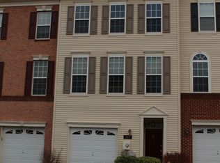 203 Lewisburg Lane, Martinsburg, WV 25403