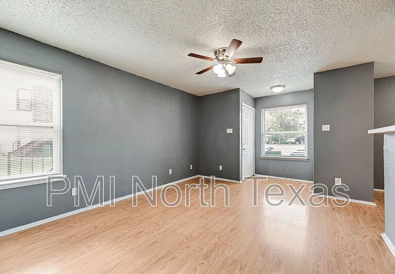 5109 Herrick Ct #C — Photo 3