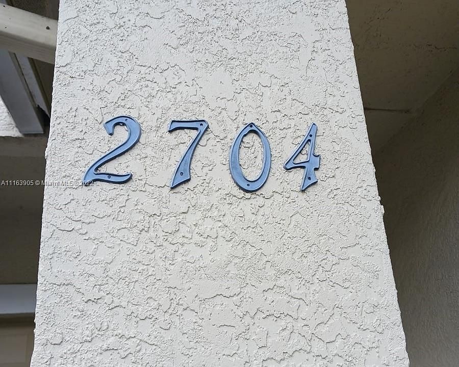 1st image of 2704 Belmont Ln #2704