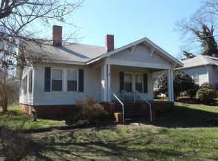 128 S Howard Ave, Landrum, SC 29356
