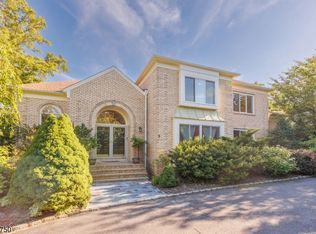 8 Willison Park Rd, Morristown, NJ 07960