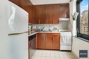 Rented by Bond New York