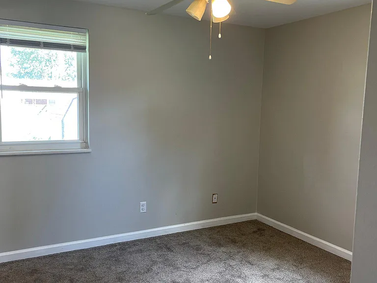 7883 Sebring Dr — Photo 17