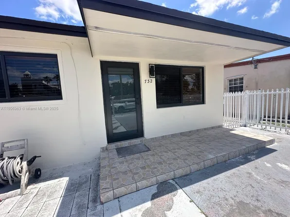 732 Burlington St, Opa Locka, FL 33054