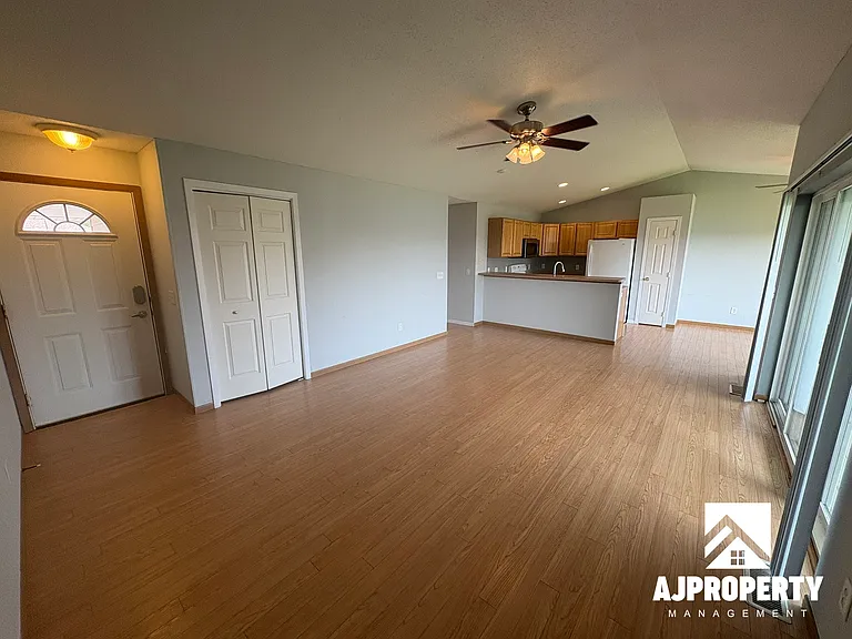 7107 W 56th St #22 — Photo 6