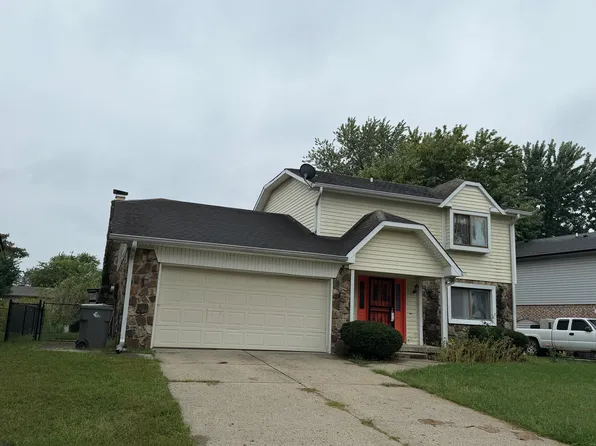 4737 Dancer Dr, Indianapolis, IN 46237