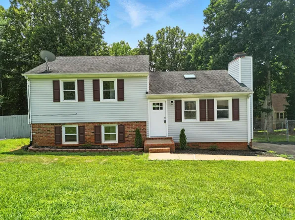 2824 Hawkins Mill Rd, Lynchburg, VA 24503
