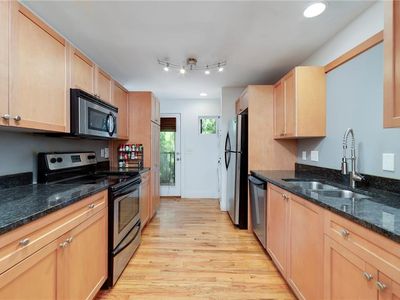 2023 Oakview Rd SE APT 216, Atlanta, GA, 30317