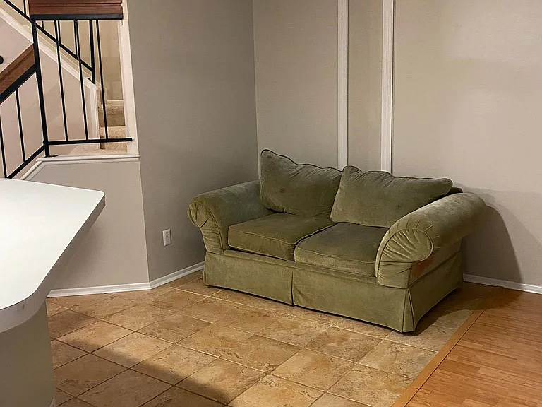 2542 Lancaster Ct — Photo 8