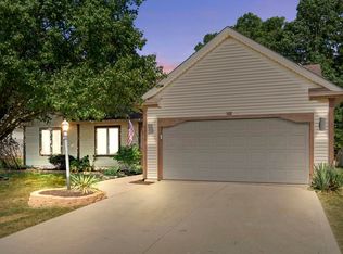 2822 Sanderling Dr, Fort Wayne, IN
