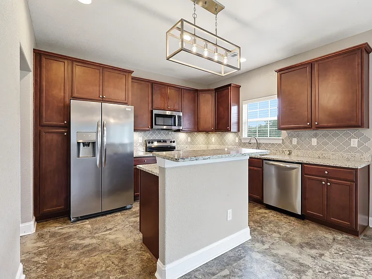 122 Rosedale Dr — Photo 22