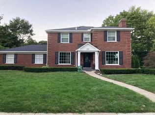 230 Hamilton Rd, Bloomfield Hills, MI 48301
