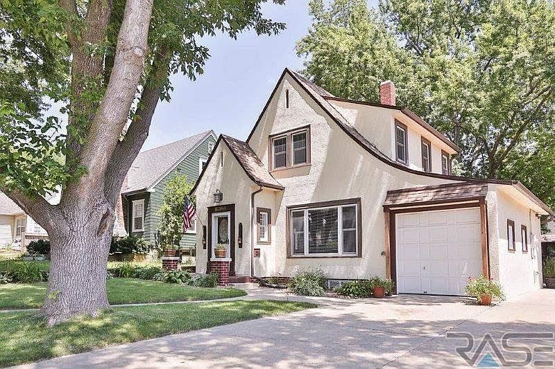 2112 S Phillips Ave, Sioux Falls, SD 57105 Zillow