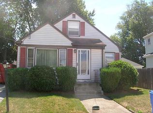 63 Crescent Ave, Cranston, RI 02910