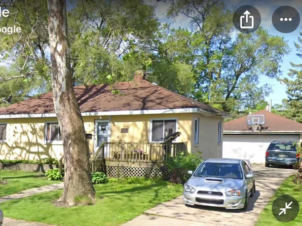 6938 Schneider Ave, Hammond, IN 46323