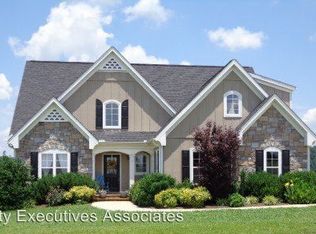 1598 Ellis Rd, Sevierville, TN 37876