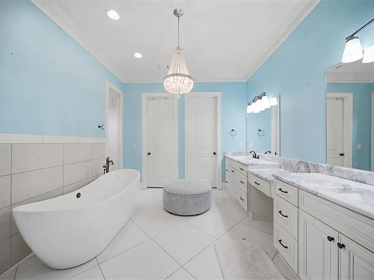 5869 Chickasaw Ln — Photo 22