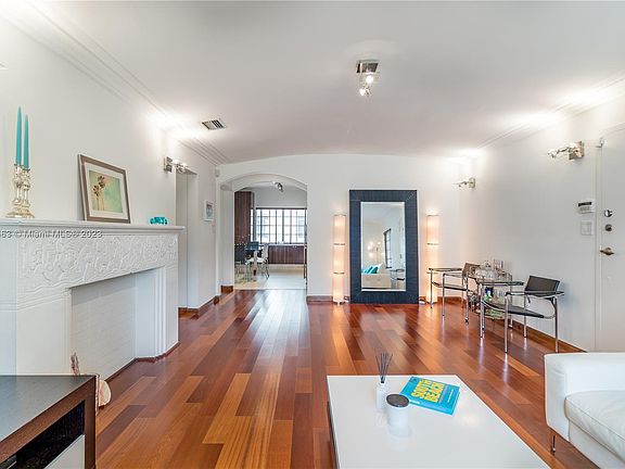 3rd image of 1508 Pennsylvania Ave APT 11B