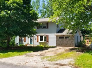 4117 Dean Dr, Decatur, IL 62526