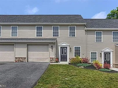 22 Spring View St — Photo 19
