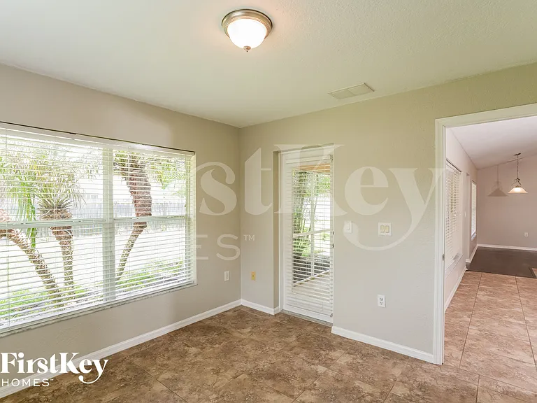 3102 Lucaya Ave — Photo 9