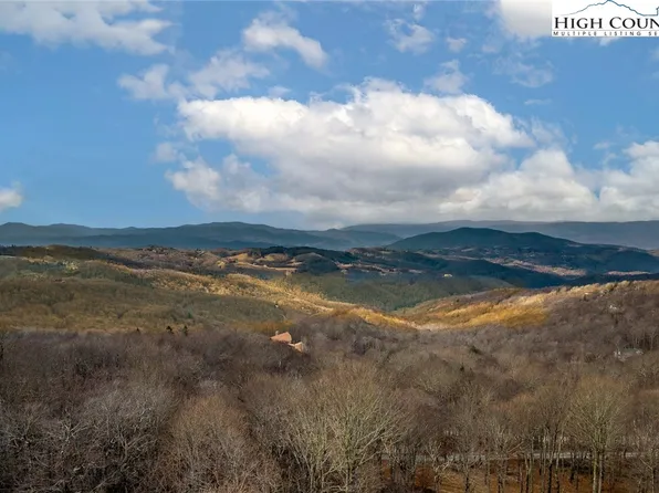 125 Raven Road, Beech Mountain, NC 28604