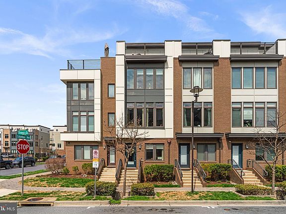 2nd image of 8087 Tribeca St