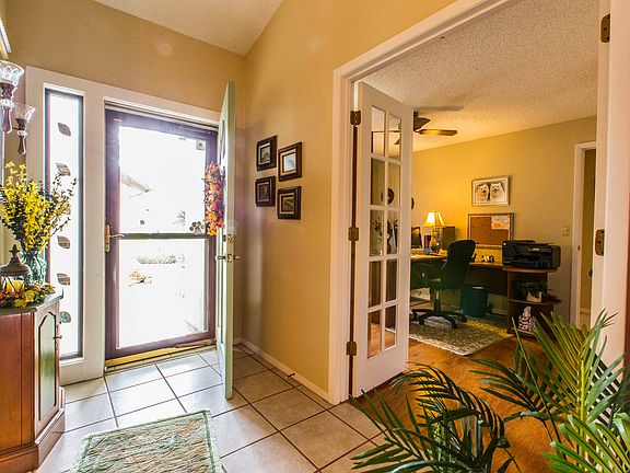 2nd image of 2313 S Walden Pl