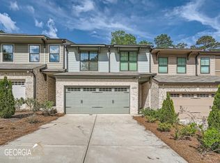 1089 Collections Dr, Lawrenceville, GA 30043