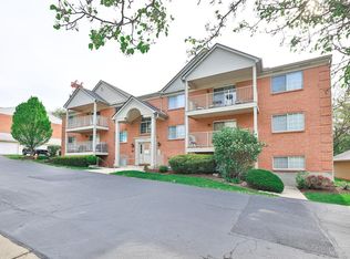 5761 Cheviot Rd APT 3A, Cincinnati, OH 45247