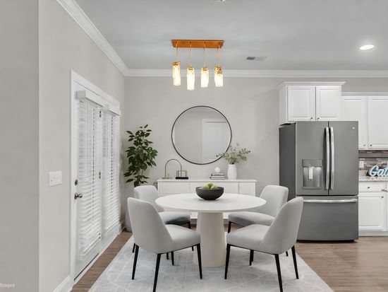 4017 Hartland St, Charleston, SC 29414