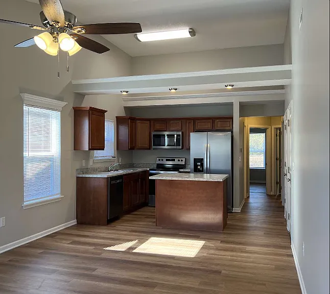 137 SW 145th Rd #A — Photo 3