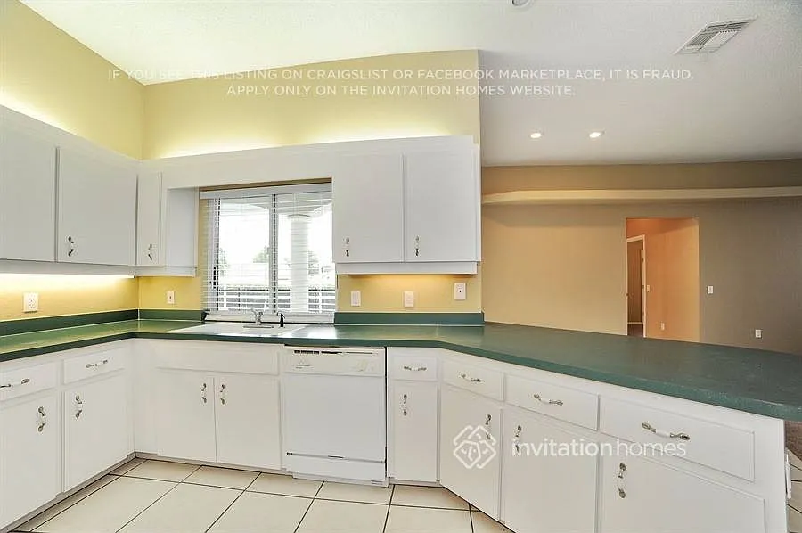 8288 Short Way Lakeland, FL 33809 — Photo 3
