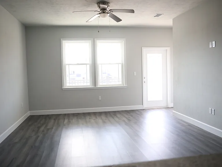 24850 SW 17th Pl #202 — Photo 8