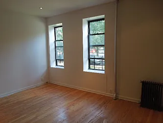 Rented by Washington Realty Corp.