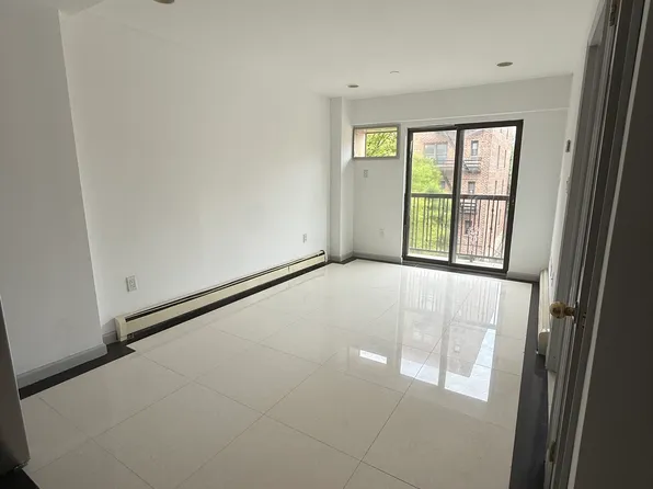 163-10 89th Avenue image 1 of 4