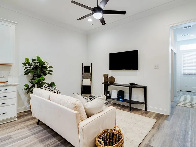 Parkway Villas — Photo 10