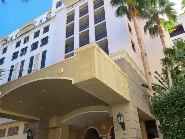 888 NE Douglas Rd, Miami, FL