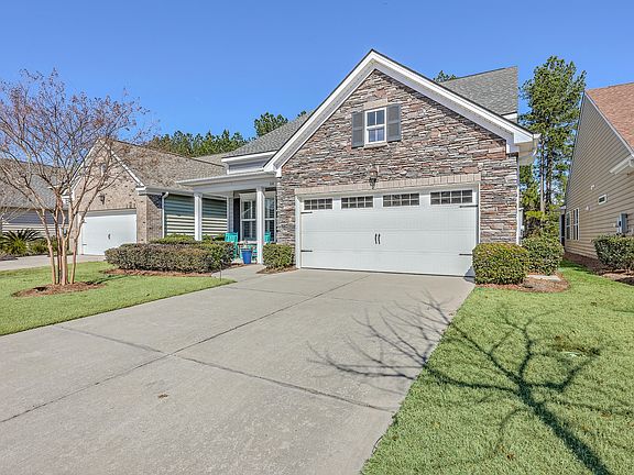 2nd image of 114 Harbor Trace Ln