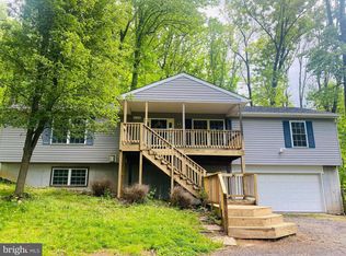 128 Orchard Lagoon Dr, Linden, VA 22642
