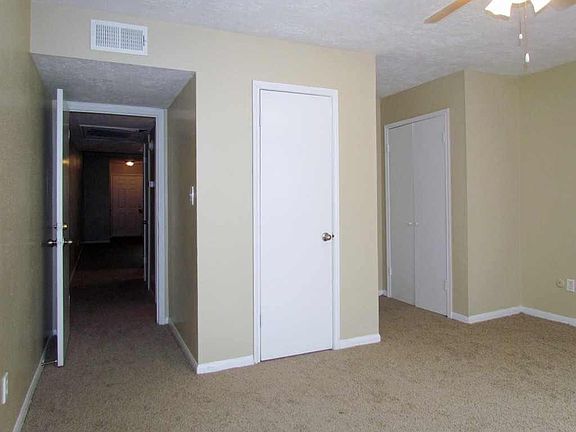 4th image of 17100 Rolling Creek Dr #Dcc37089d