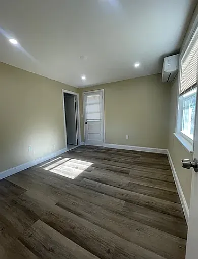 122 Albatross Rd #4 — Photo 5