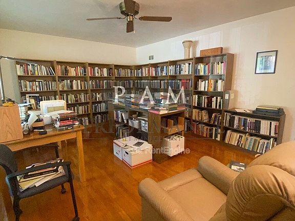 5th image of 3746 N 86th St