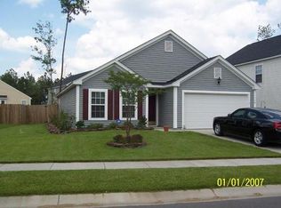 119 Wildberry Ln, Goose Creek, SC 29445