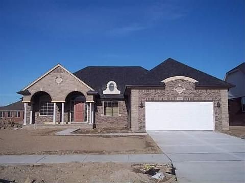 1st image of 50403 Ashperton Dr
