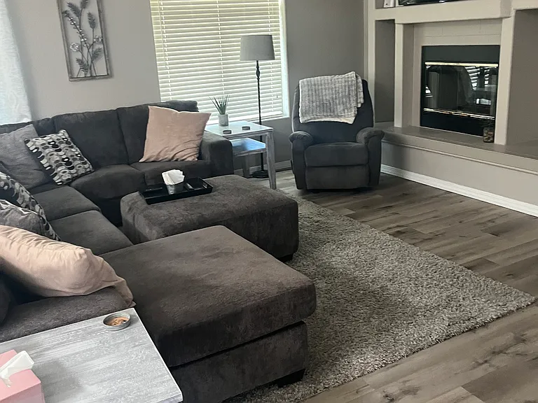 741 Pueblo Dr — Photo 3