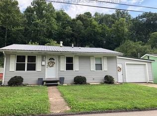 116 Valley Dr, Ripley, WV 25271