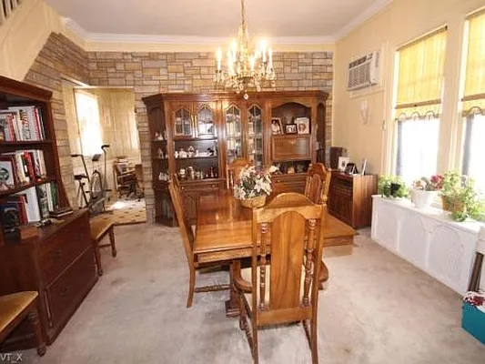 Sold by Fillmore | media 10