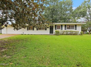 1502 Sheffield Dr, Jackson, MS 39211
