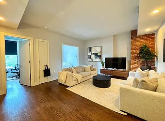137 Manhattan Avenue, #3R